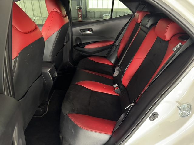 TOYOTA豐田 COROLLA SPORT  第31張相片