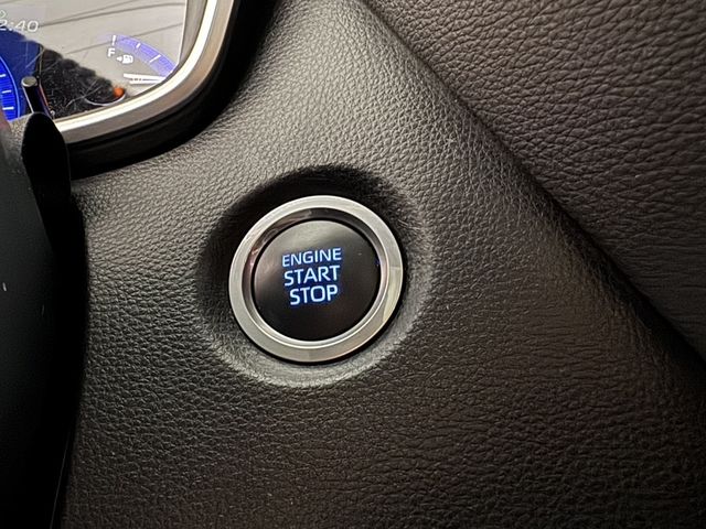 TOYOTA豐田 COROLLA SPORT  第37張相片