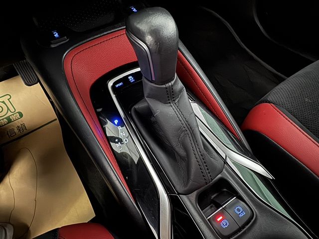 TOYOTA豐田 COROLLA SPORT  第39張相片