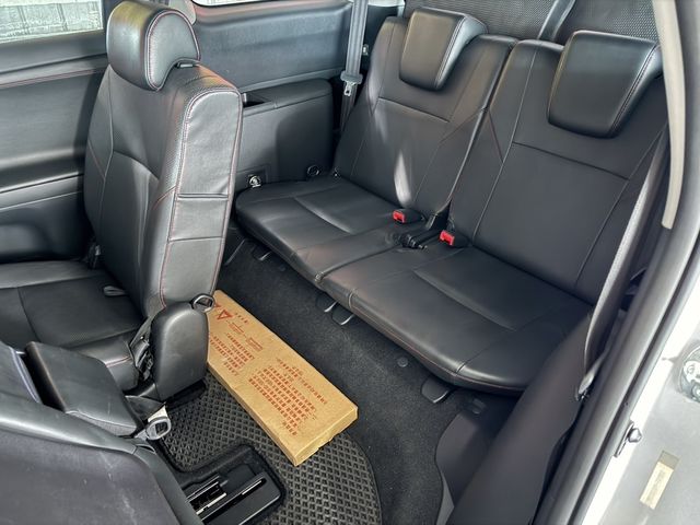 TOYOTA豐田 WISH  第15張相片