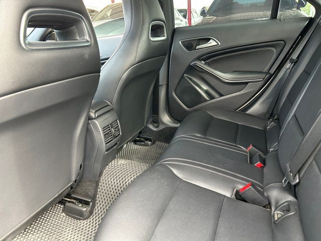 CLA-CLASS  第6張相片