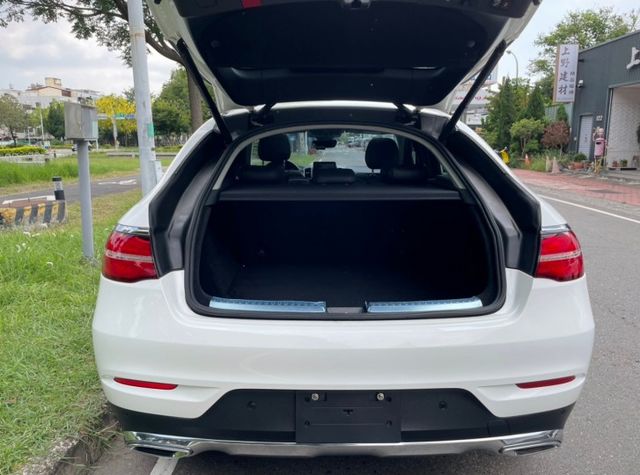 GLE-CLASS COUPE  第10張相片