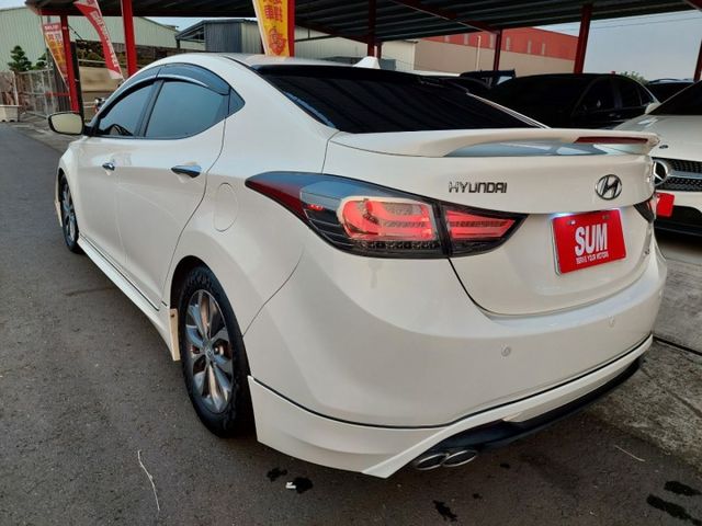 ELANTRA  第12張相片