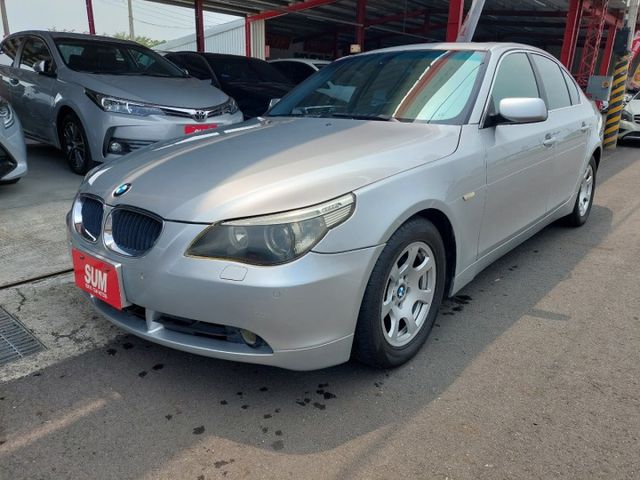 5 SERIES SEDAN E60  第16張相片
