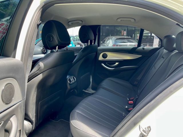 E-CLASS W213  第7張相片