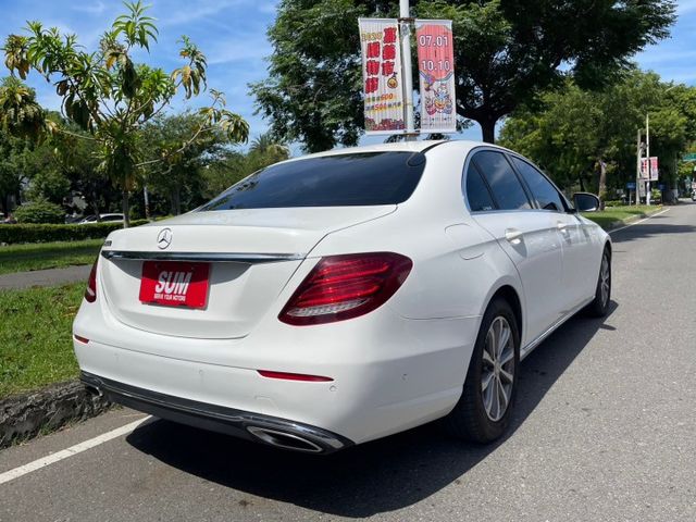 E-CLASS W213  第13張相片