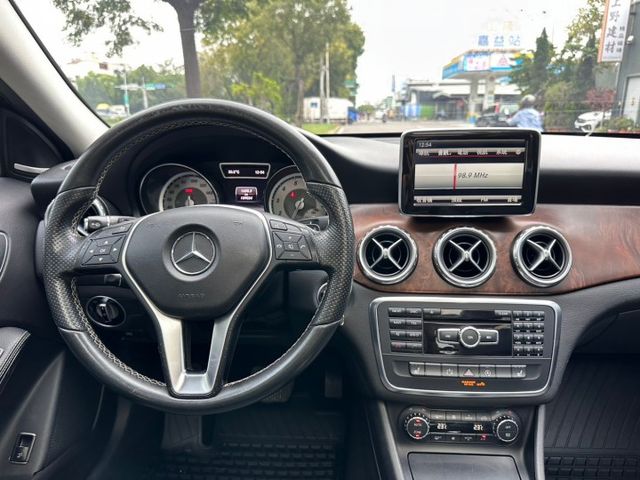 GLA-CLASS X156  第3張相片