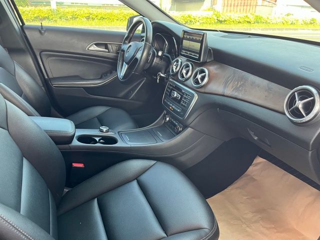 GLA-CLASS X156  第18張相片