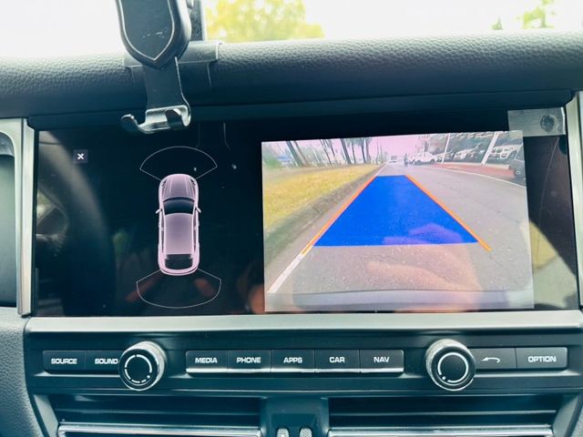 MACAN  第4張相片