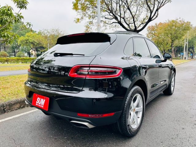 MACAN  第12張相片