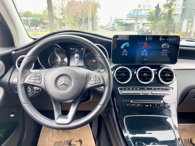GLC-CLASS  第10張相片
