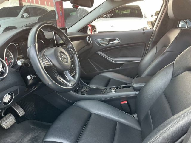 GLA-CLASS X156  第3張相片