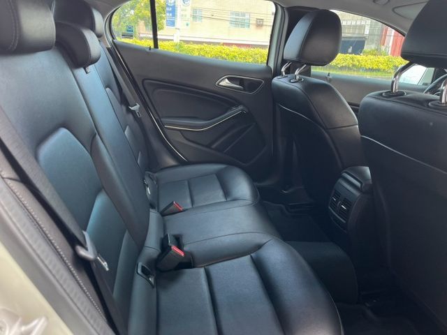 GLA-CLASS X156  第17張相片