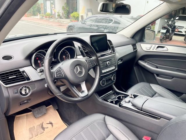 GLE-CLASS COUPE  第6張相片