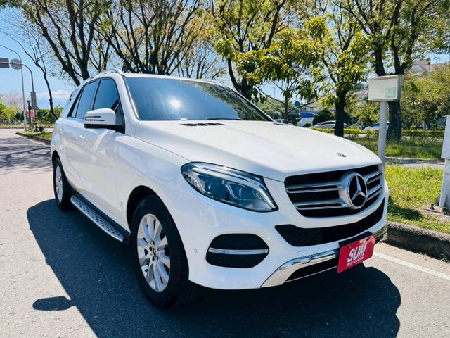 GLE-CLASS  第1張相片