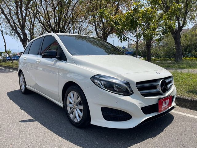 B-CLASS W246  第1張相片