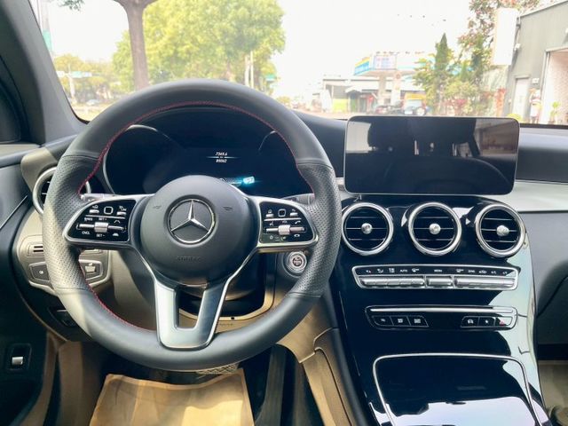 GLC-CLASS COUPE  第3張相片