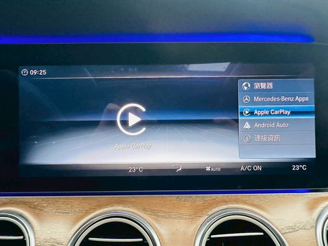 E-CLASS ESTATE S213  第5張相片