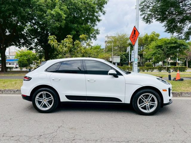 MACAN  第12張相片
