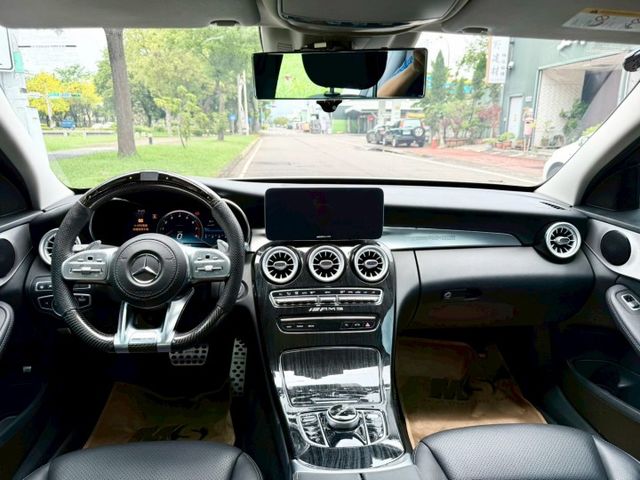 C-CLASS SEDAN W205  第3張相片