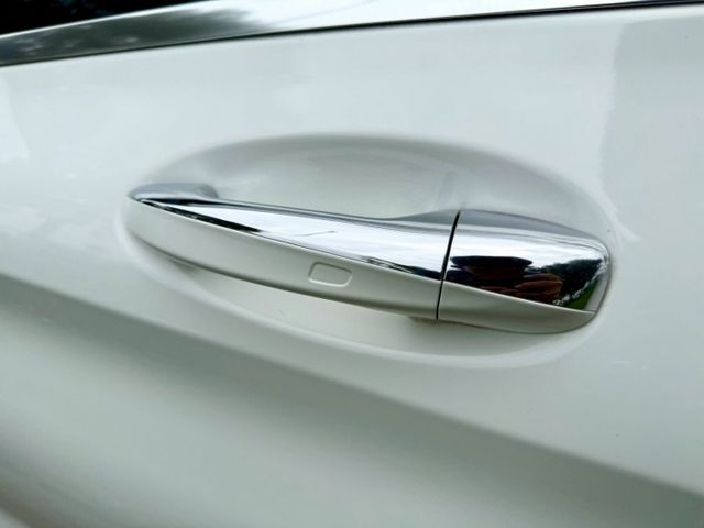 C-CLASS SEDAN W205  第8張相片
