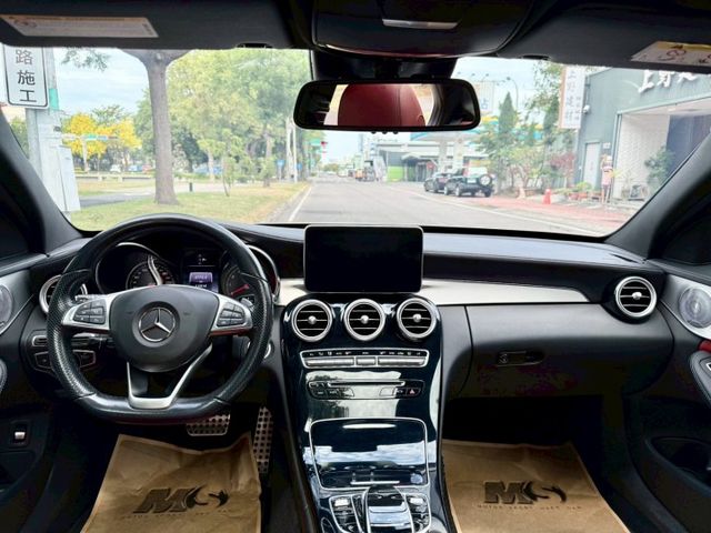 C-CLASS SEDAN W205  第3張相片