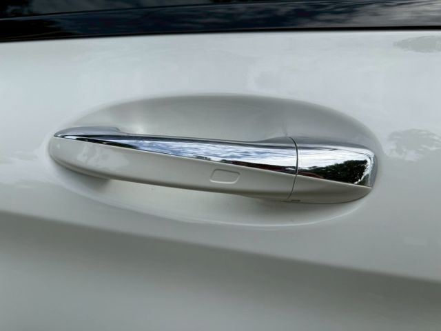 C-CLASS SEDAN W205  第9張相片