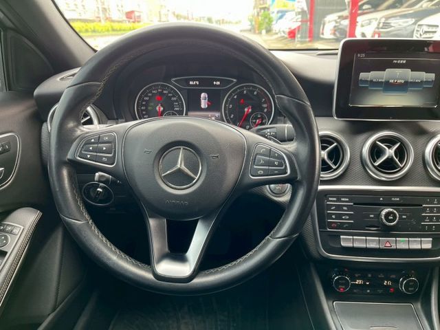 A-CLASS W176  第6張相片