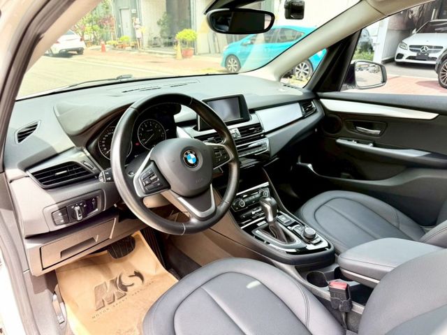 2 SERIES ACTIVE TOURER  第7張相片