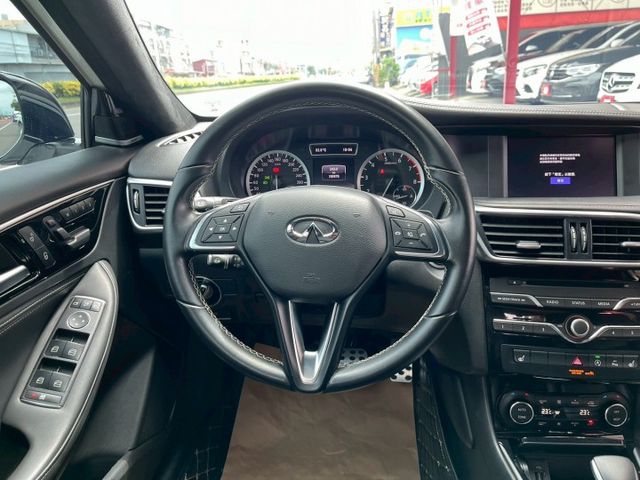 Q30  第12張相片