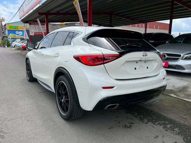Q30  第18張相片