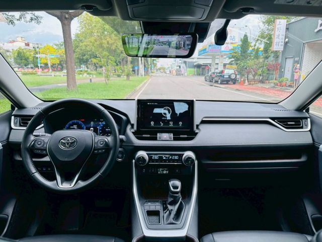 RAV4  第2張相片