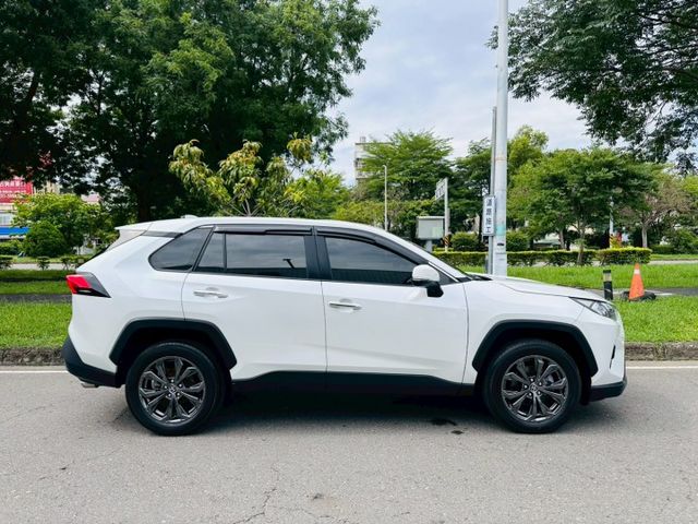 RAV4  第16張相片