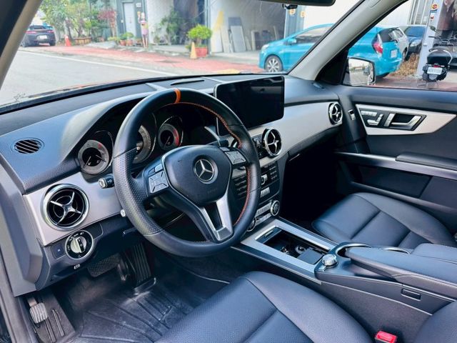 GLK-CLASS X204  第10張相片