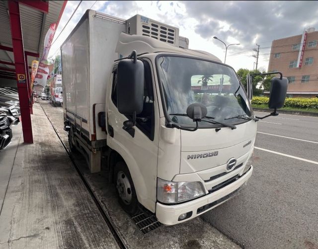 2021年11.5呎HINO冷藏車(可改零下25度冷凍箱)升降尾門,實跑9萬公里,原鈑件  第2張相片