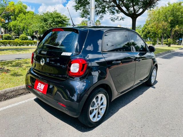 FORFOUR  第12張相片