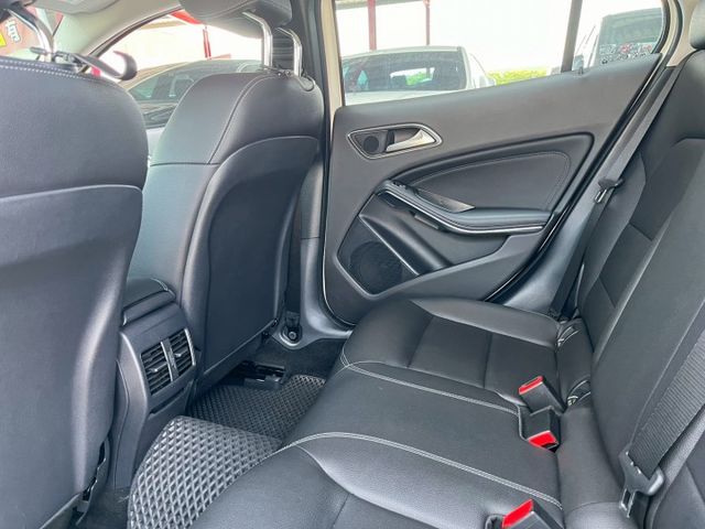 GLA-CLASS X156  第4張相片