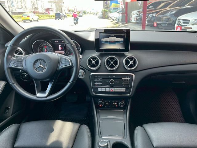 GLA-CLASS X156  第18張相片