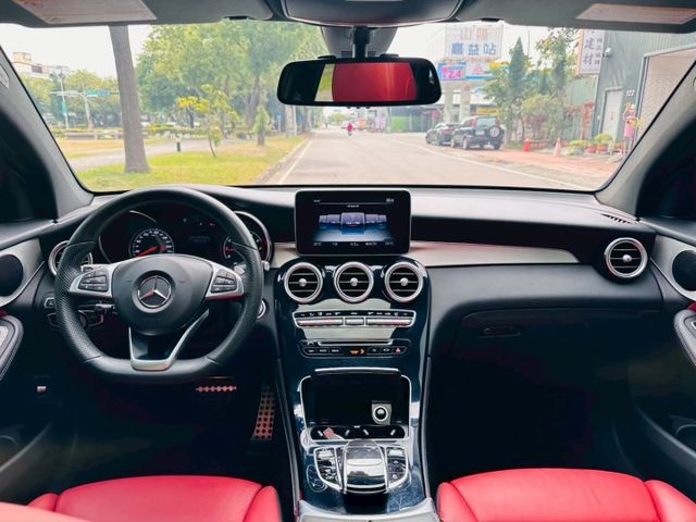 GLC-CLASS COUPE  第2張相片