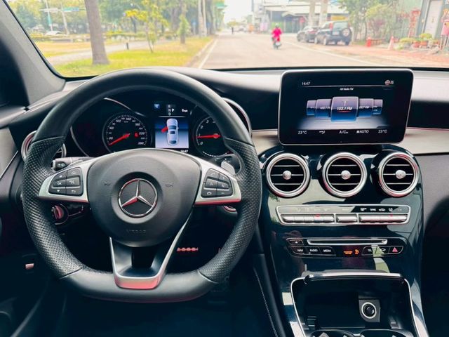 GLC-CLASS COUPE  第3張相片