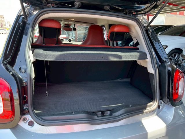 FORFOUR  第3張相片