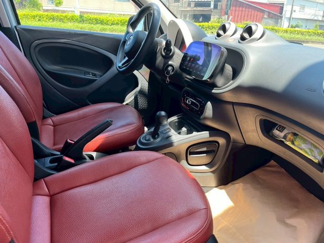 FORFOUR  第14張相片