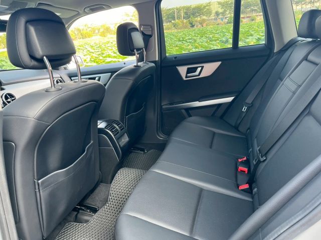 GLK-CLASS X204  第12張相片