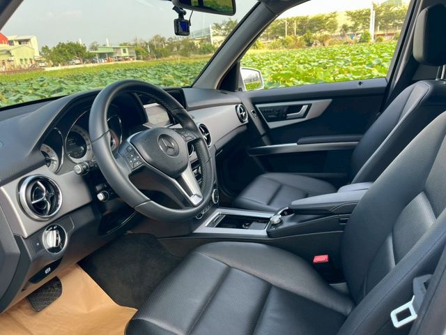 GLK-CLASS X204  第13張相片
