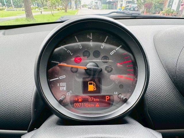 COUNTRYMAN  第7張相片