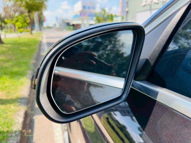 GLC-CLASS  第13張相片