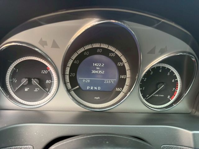 C-CLASS SEDAN W204  第9張相片