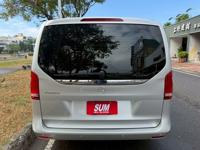 V-CLASS W447  第12張相片