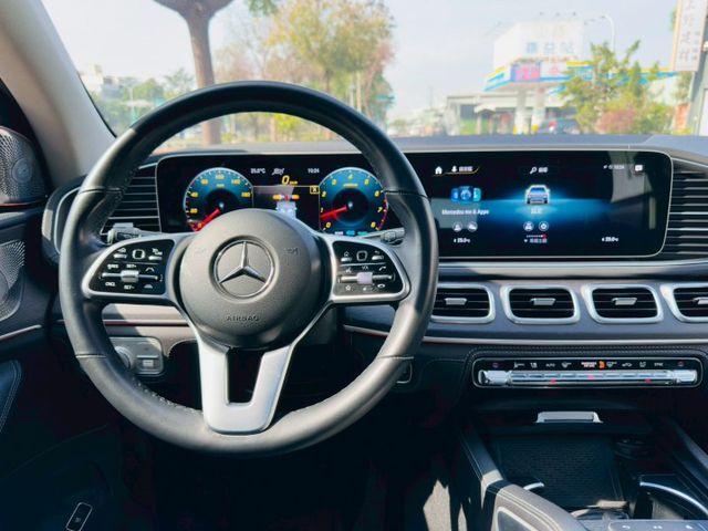 GLE-CLASS  第3張相片