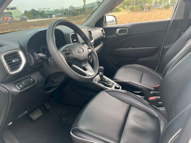 VENUE  第9張相片